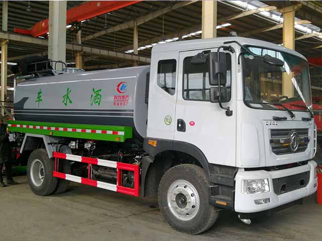 12噸灑水車(chē)_東風(fēng)多利卡D9灑水車(chē)（新款）